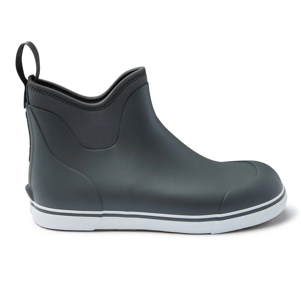 Pursuit Deckboot - Solid Graphite