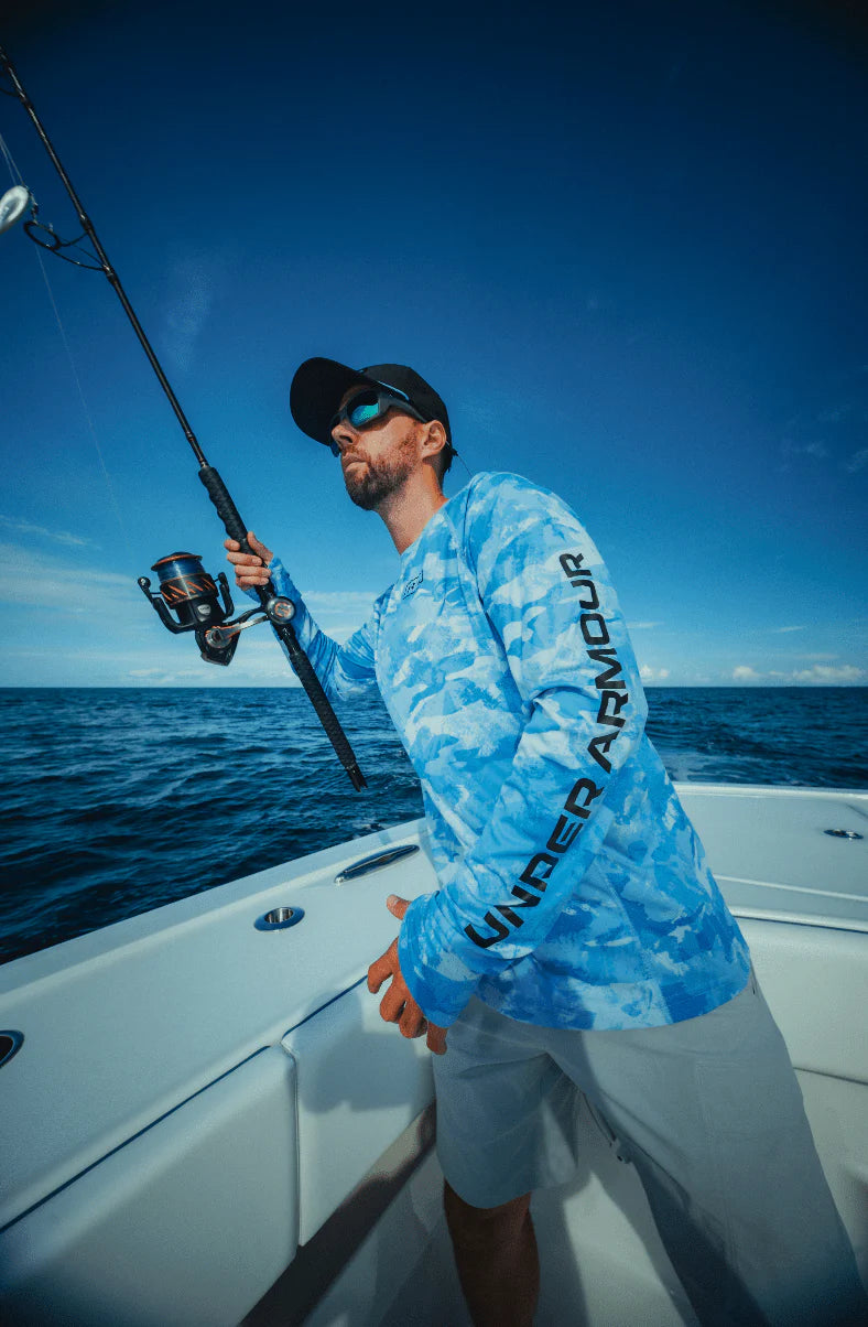 Under Armour x BlacktipH Men’s Fish Elite Camo Performance Long Sleeve Crew - Blue
